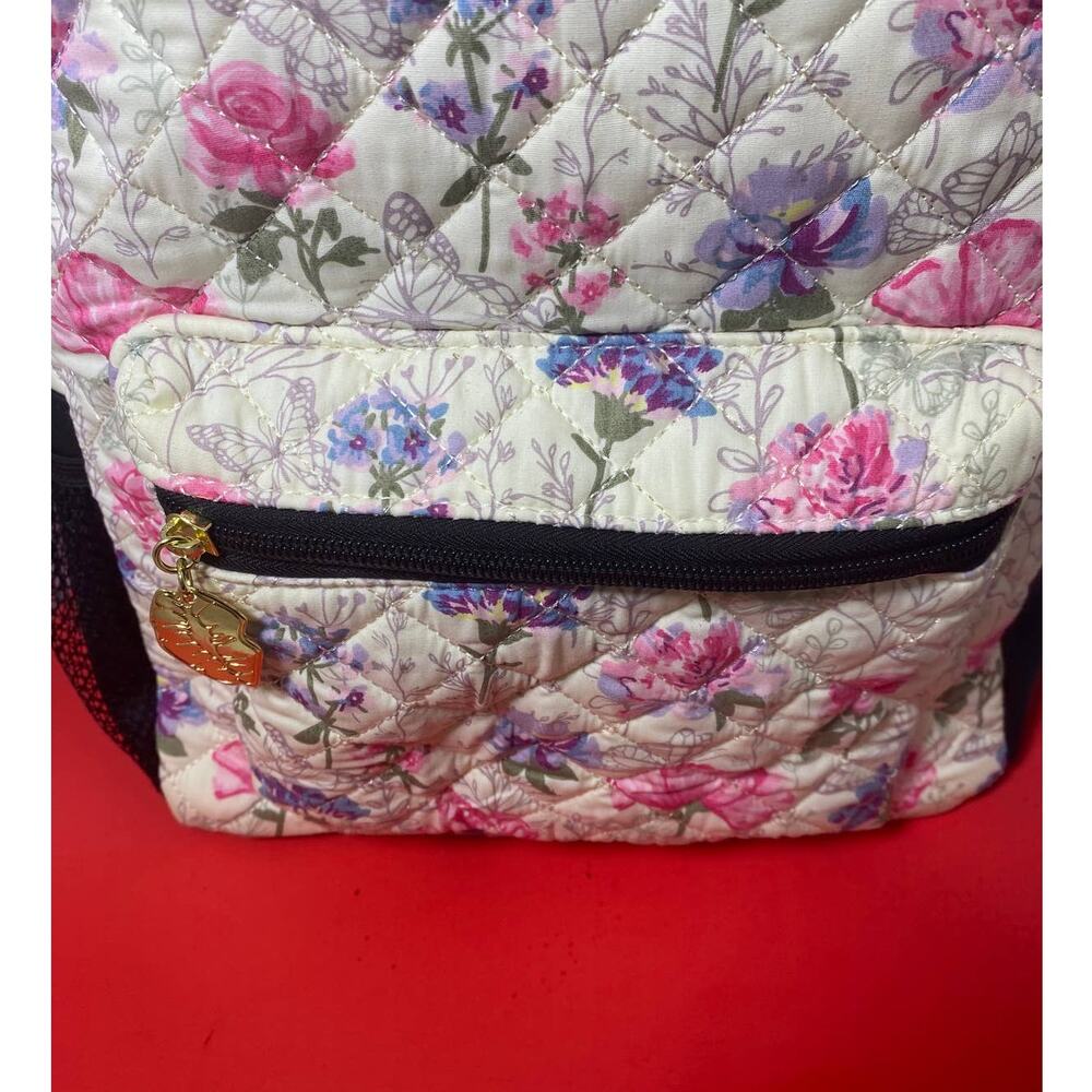 Luv Betsy by Betsy Johnson quilted Floral backpack medium size - Picture 4 of 9